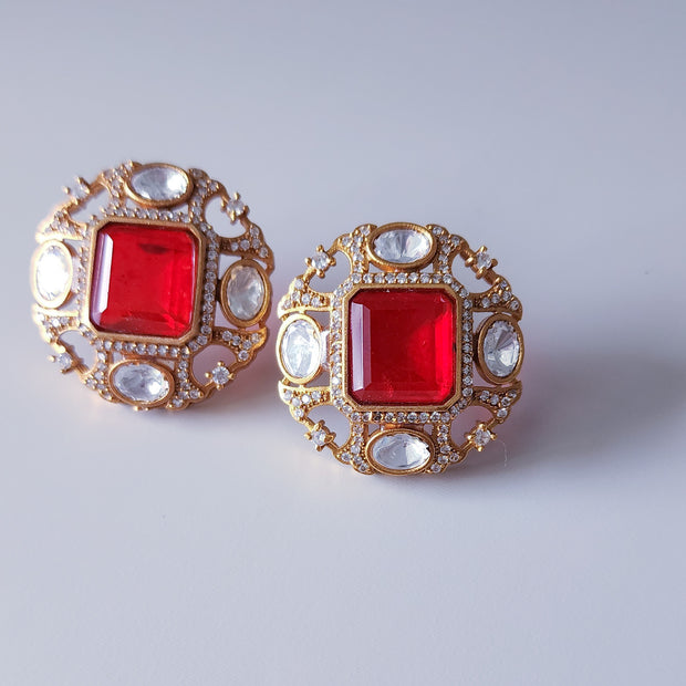 Amaya Studs
